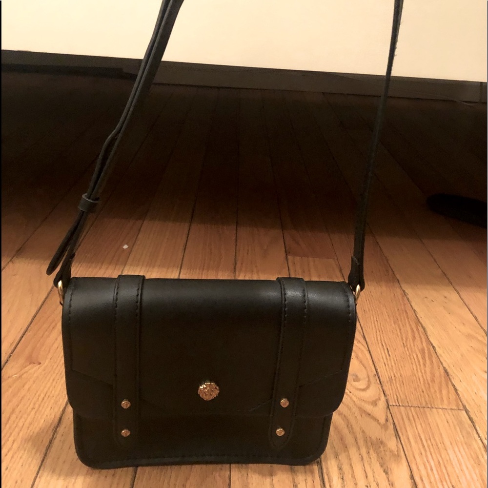 Black purse